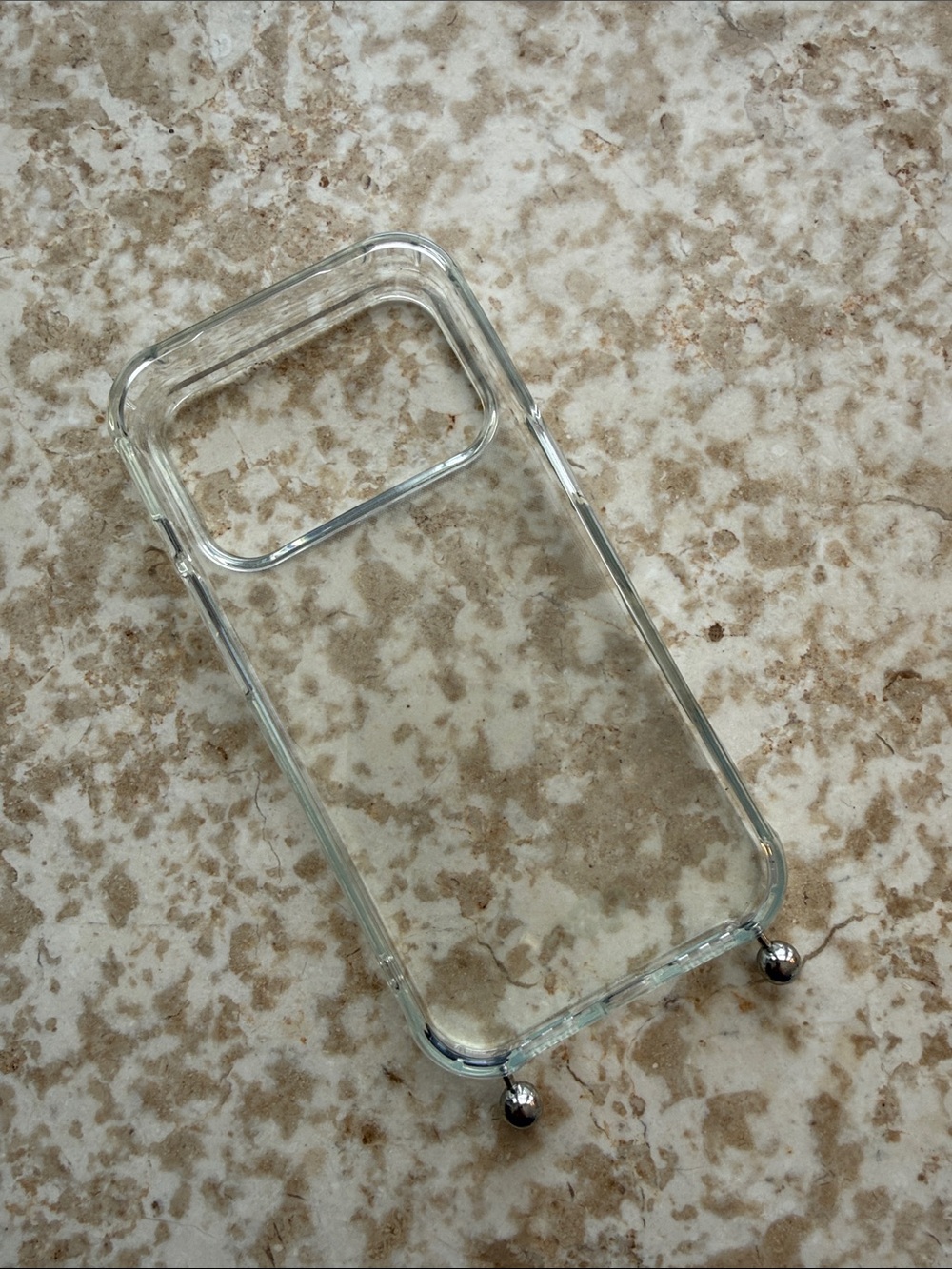 Ossa New York Transparent Iphone Case Ball Stud iPhone 17 pro - Picture 2 of 4